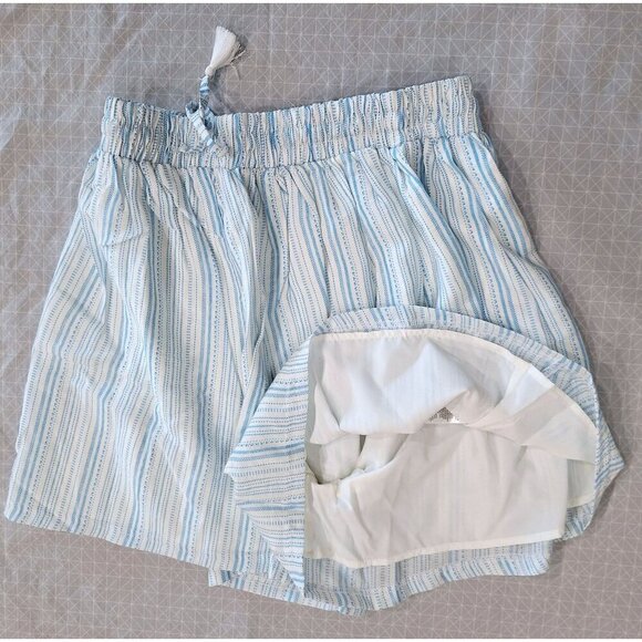 NWOT BCBGeneration Striped Shorts/Size Small - Picture 7 of 7